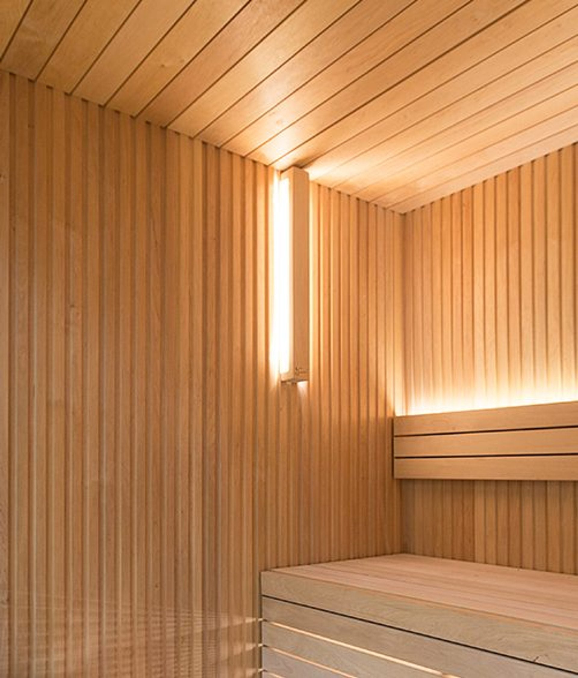 Bastulampa Auroom Trä 60x60x600 för Libera